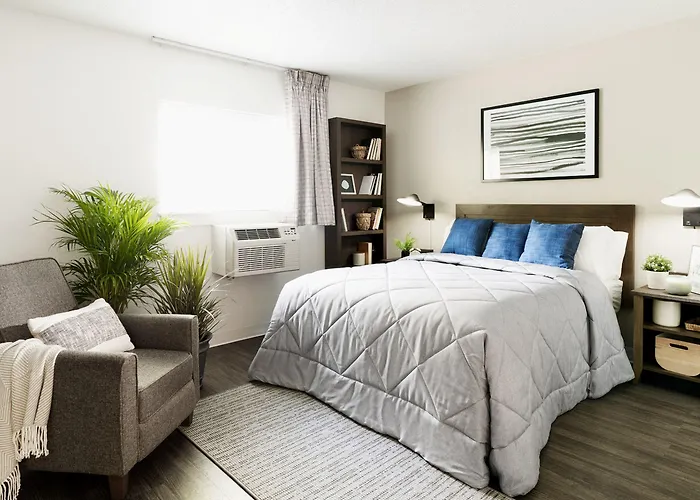 Intown Extended Chicago Il - Elk Grove O'hare Hotel 2*
